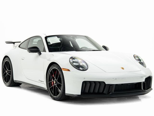 Certified 2025 Porsche 911 Carrera GTS image 32