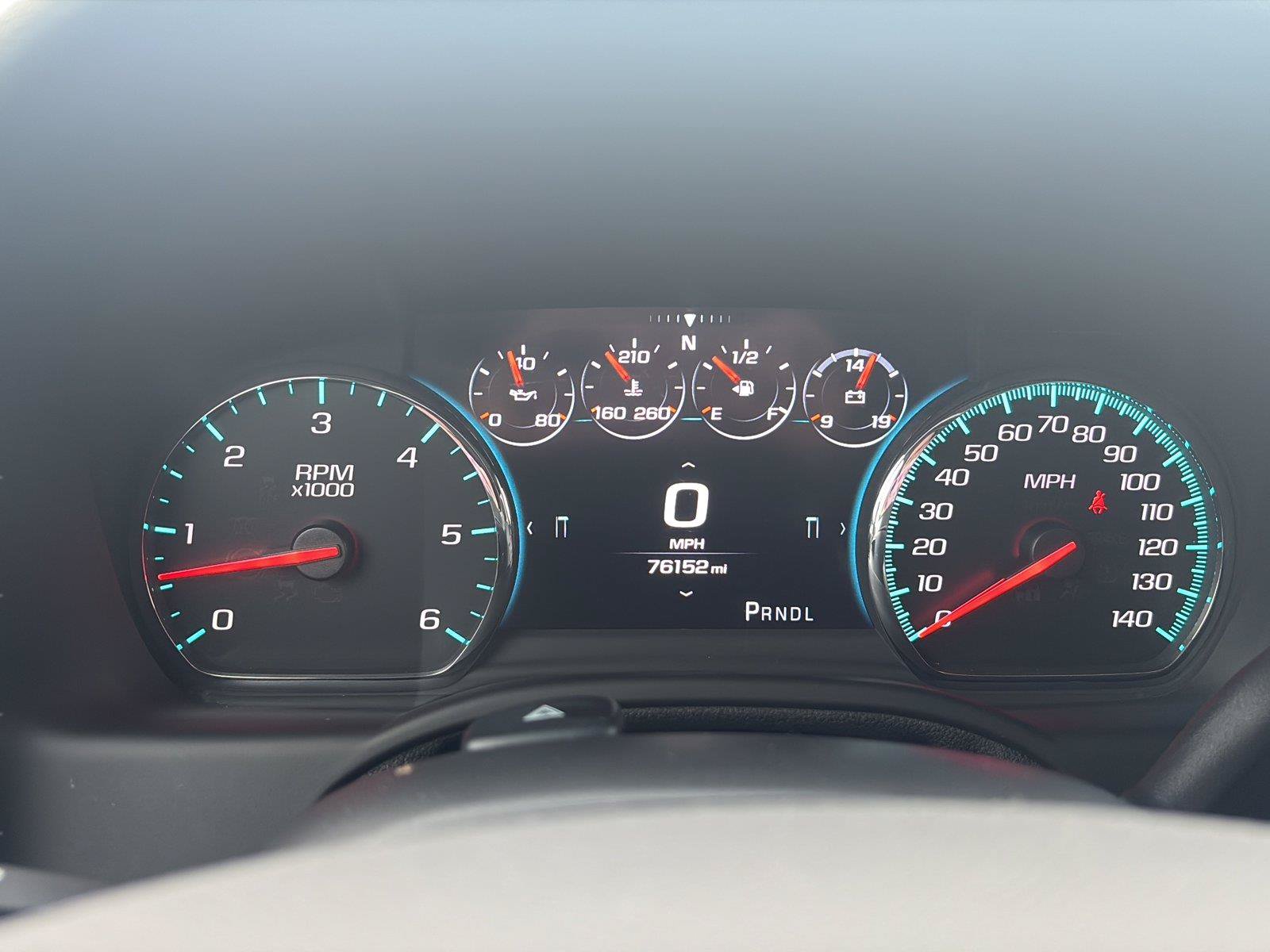 Used 2018 Chevrolet Tahoe Premier AWD/4WD image 18