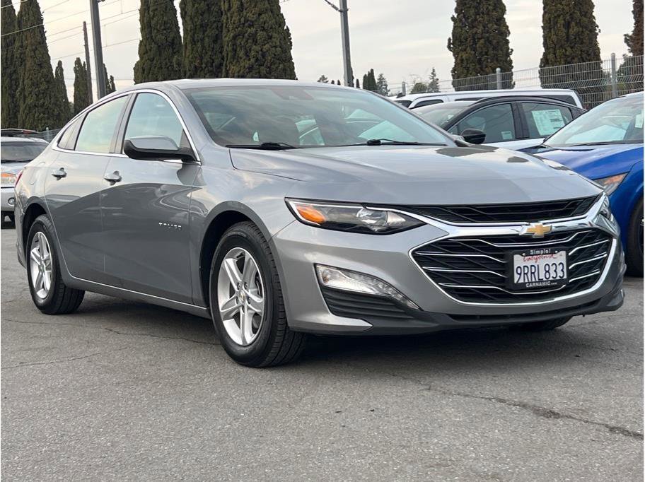 Used 2023 Chevrolet Malibu LT image 3