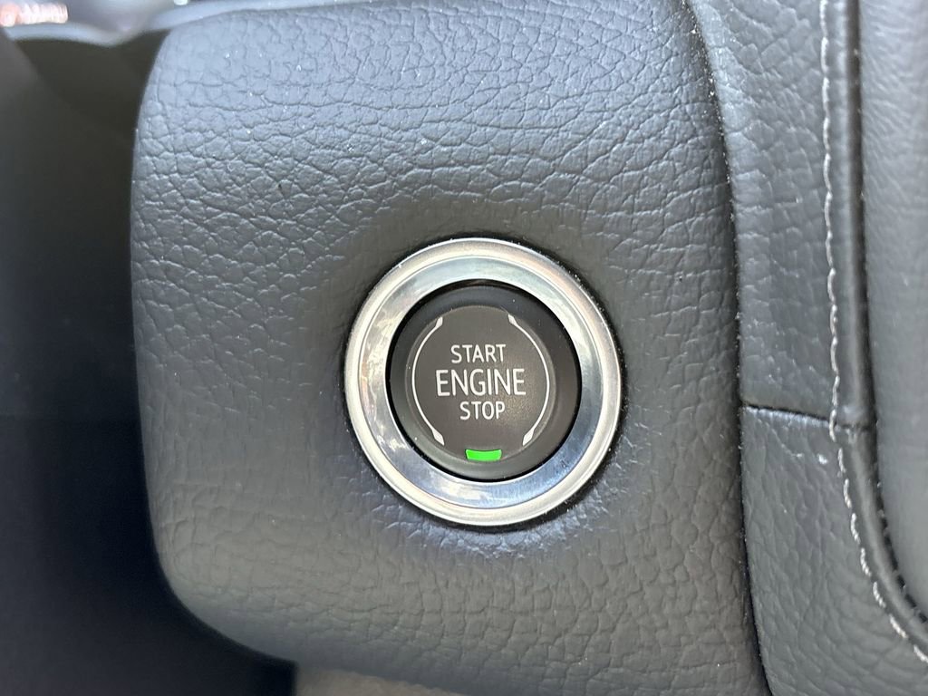 Certified 2021 GMC Yukon XL Denali w/ Advanced Technology Package image 19