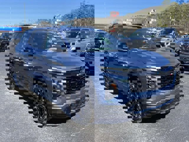 New 2026 Chevrolet Equinox RS w/ Convenience Package III AWD/4WD image 4