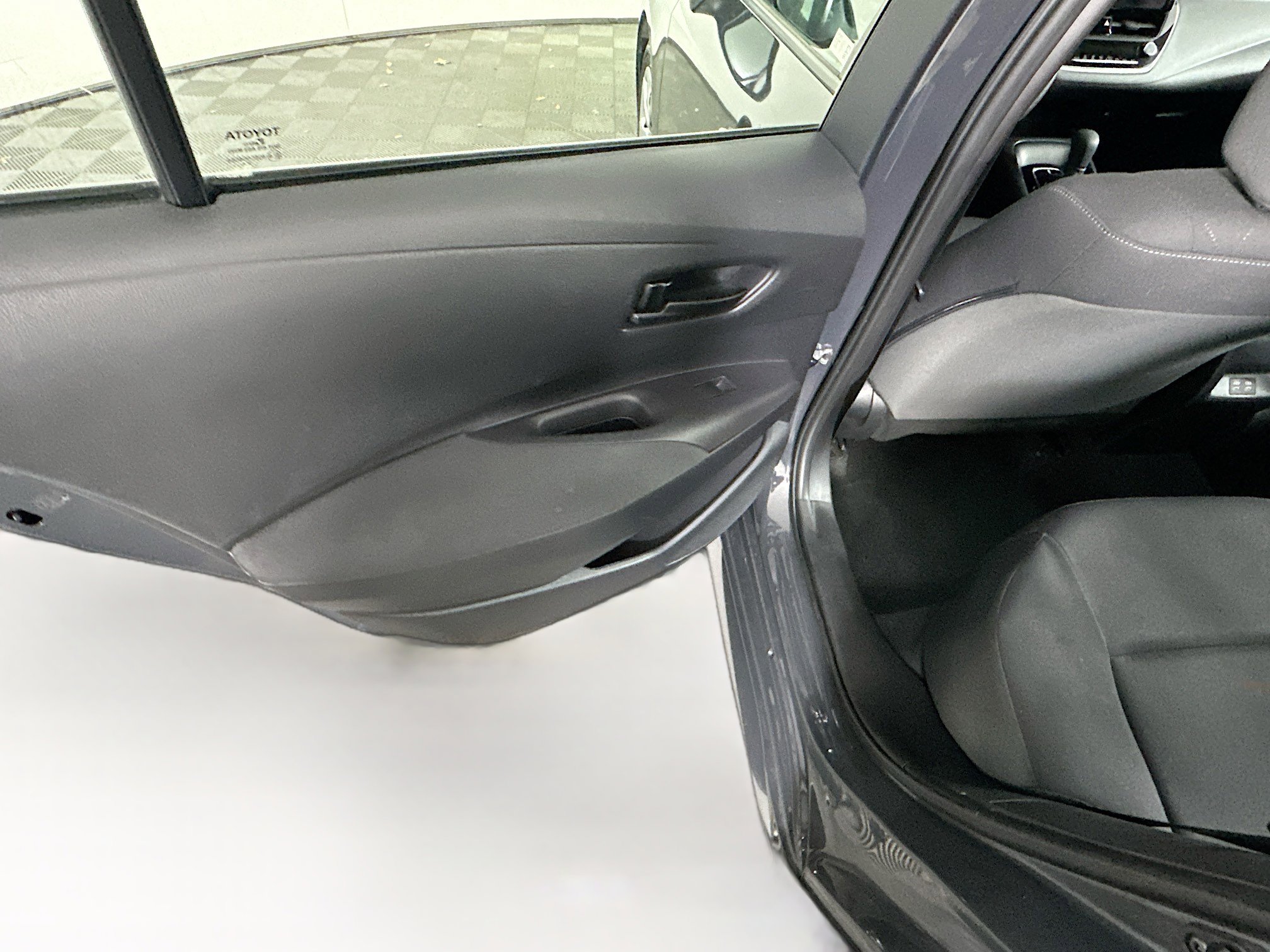 Used 2024 Toyota Corolla LE FWD image 26