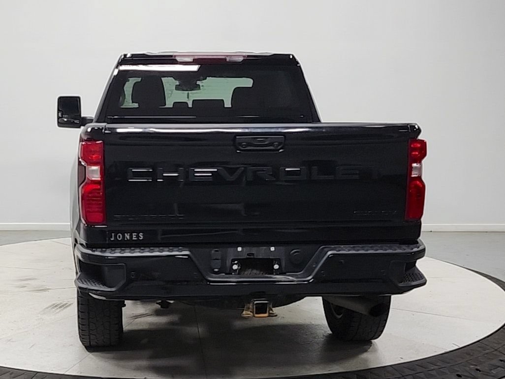 Used 2024 Chevrolet Silverado 2500 Custom w/ Custom Value Package AWD/4WD image 6