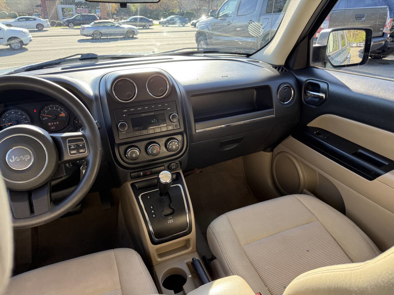 Used 2014 Jeep Patriot Sport w/ Power Value Group image 19