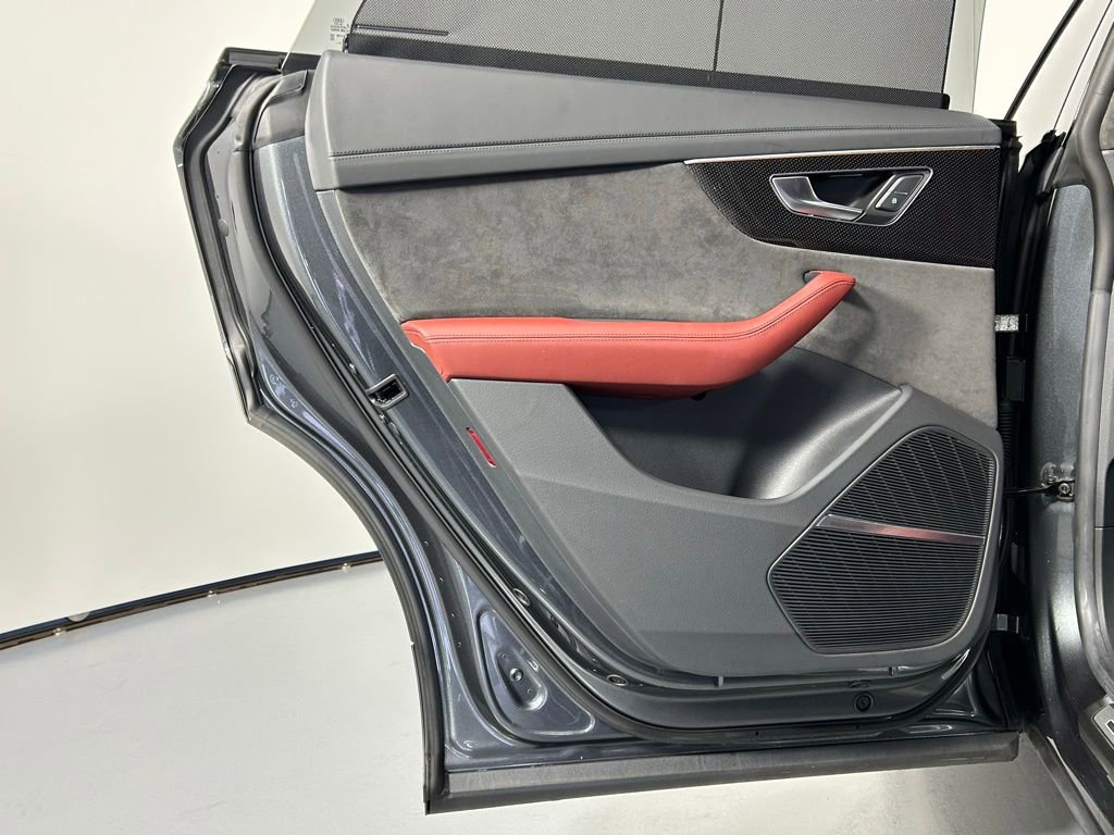 Used 2020 Audi SQ8 Prestige w/ Prestige Package image 17