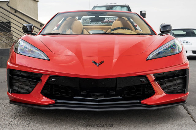 Used 2023 Chevrolet Corvette Stingray Premium Conv w/ Z51 Performance Package RWD image 13