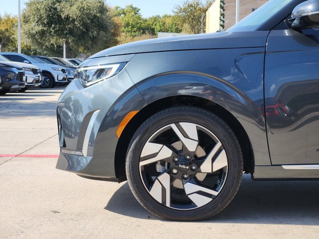 Certified 2025 Kia Soul GT-Line w/ GT-Line Technology Package image 10