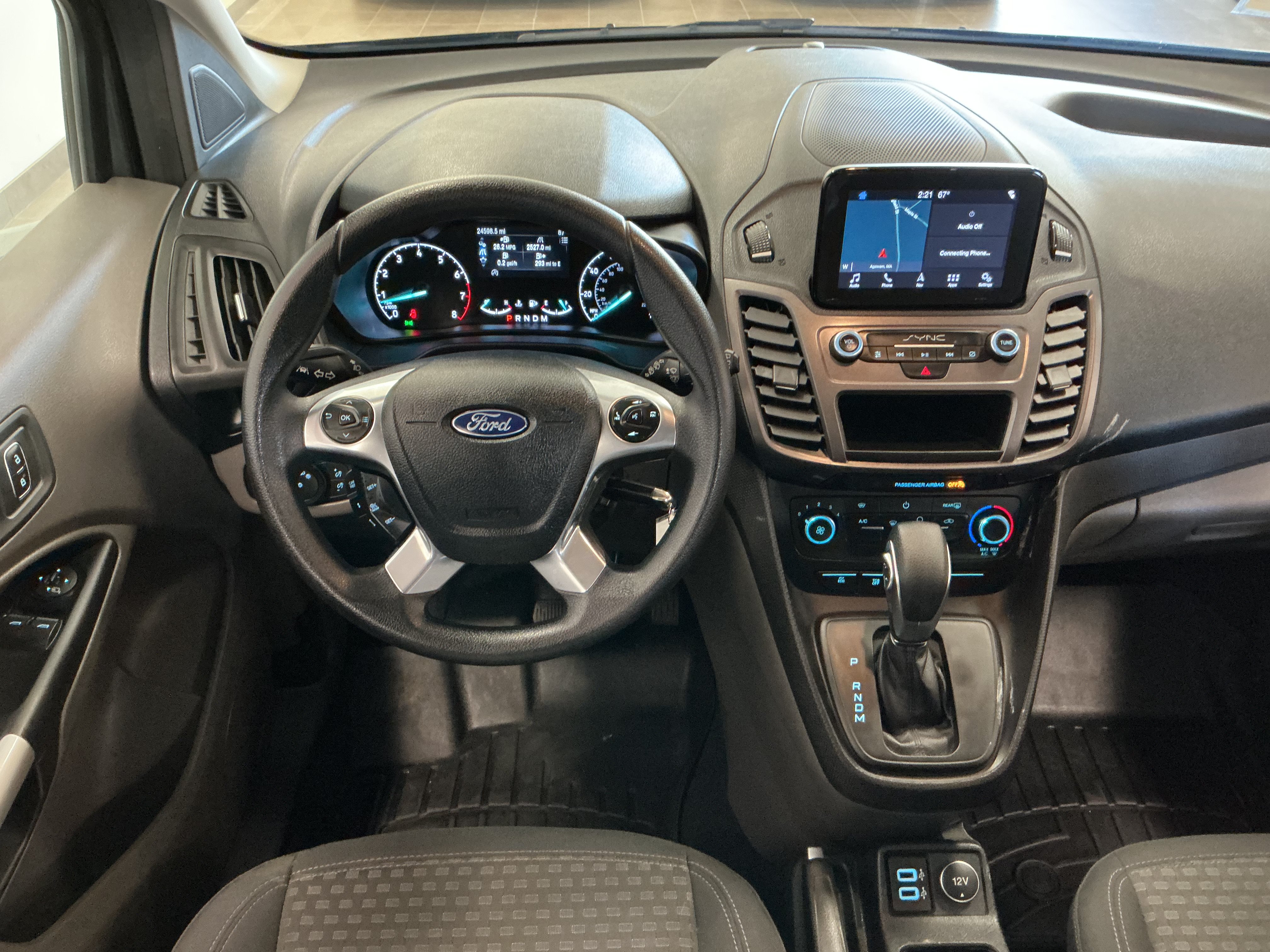Used 2020 Ford Transit Connect XLT FWD image 12