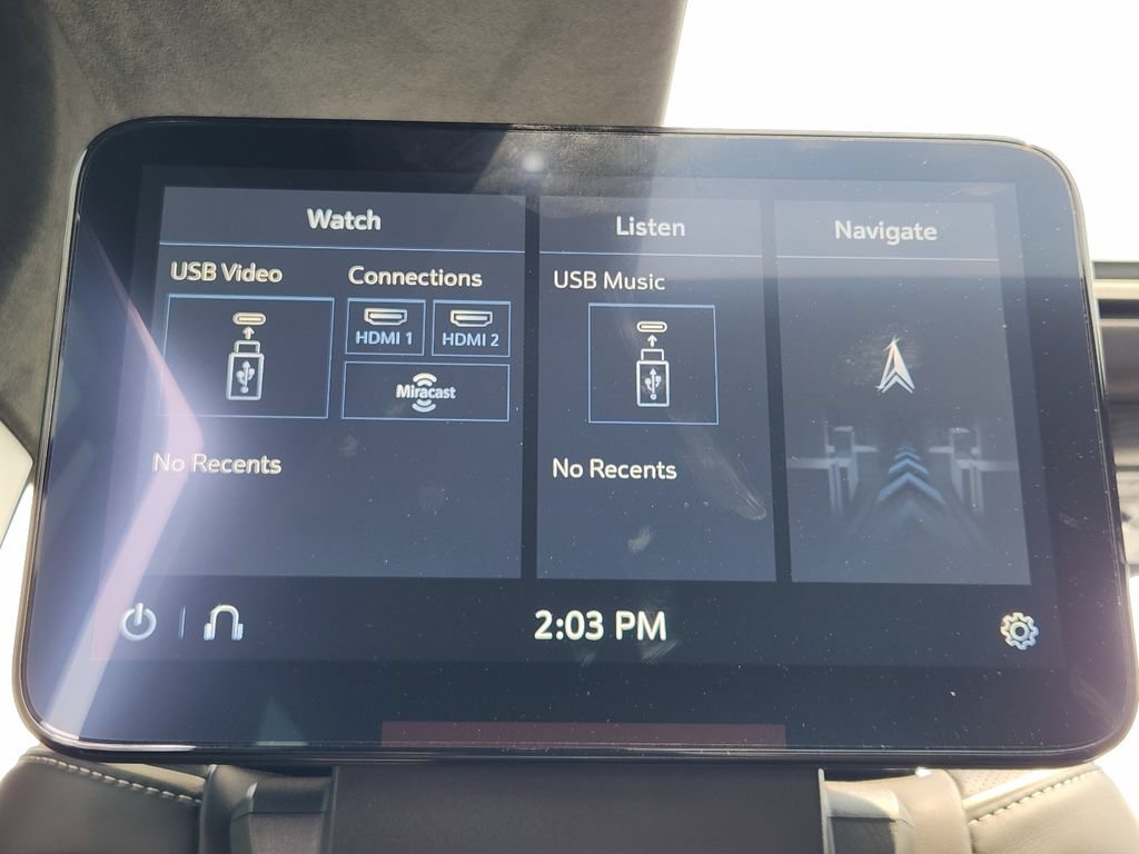 Used 2021 Cadillac Escalade Sport Platinum w/ LPO, ONYX Package AWD/4WD image 34