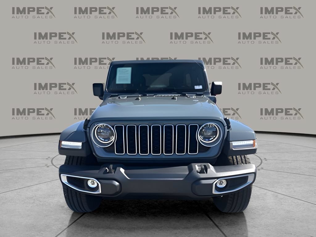 Used 2025 Jeep Wrangler Unlimited Sahara AWD/4WD image 8