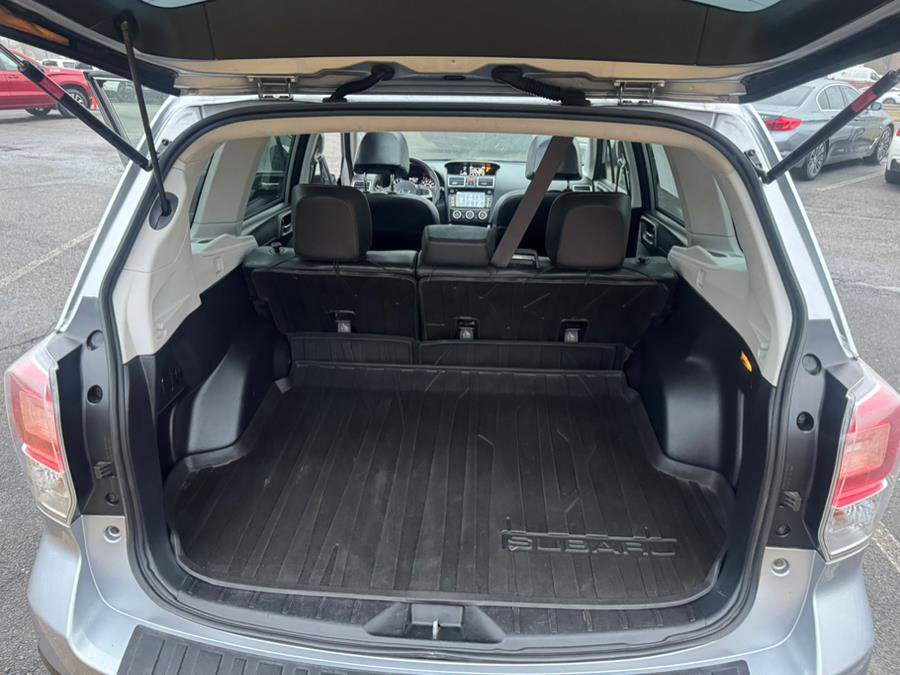 Used 2018 Subaru Forester 2.5i Limited image 16