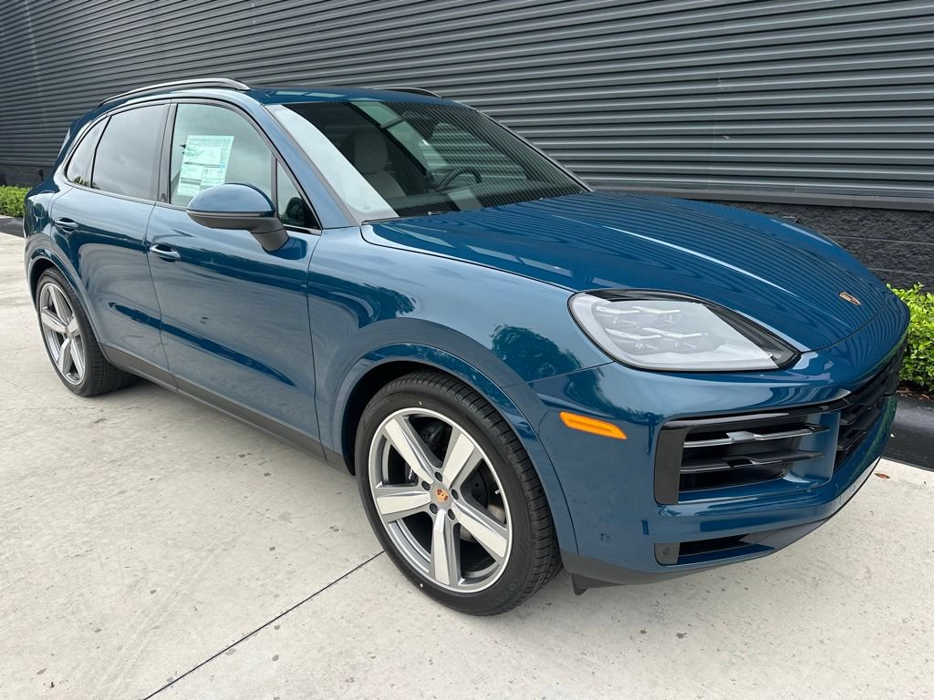 Used 2026 Porsche Cayenne AWD/4WD image 11
