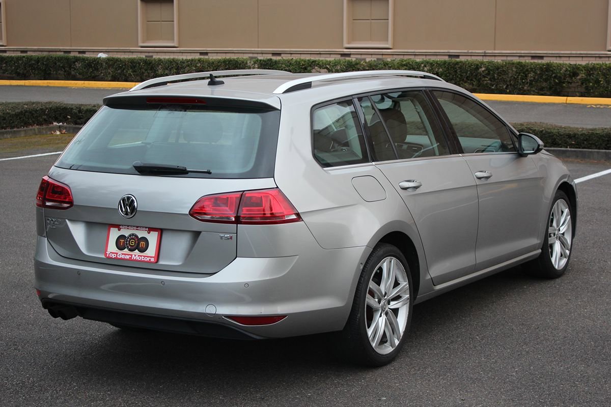 Used 2016 Volkswagen Golf SEL w/ Lighting Package (SEL) image 5