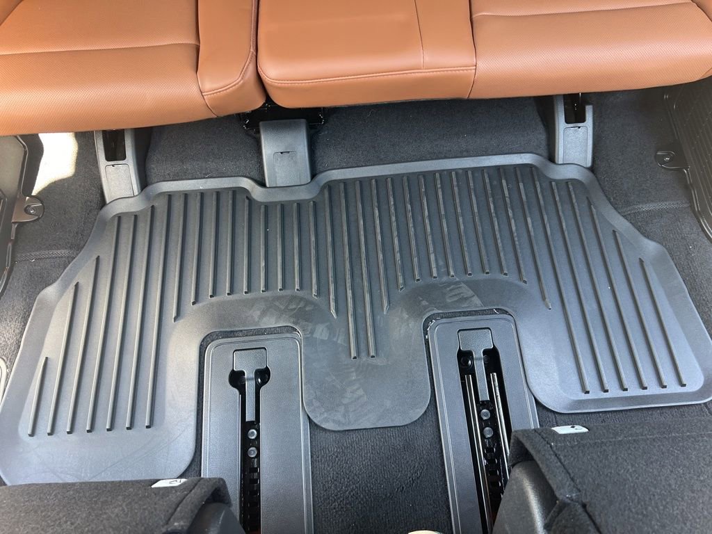 Used 2025 Kia Telluride SX Prestige X-Line image 33