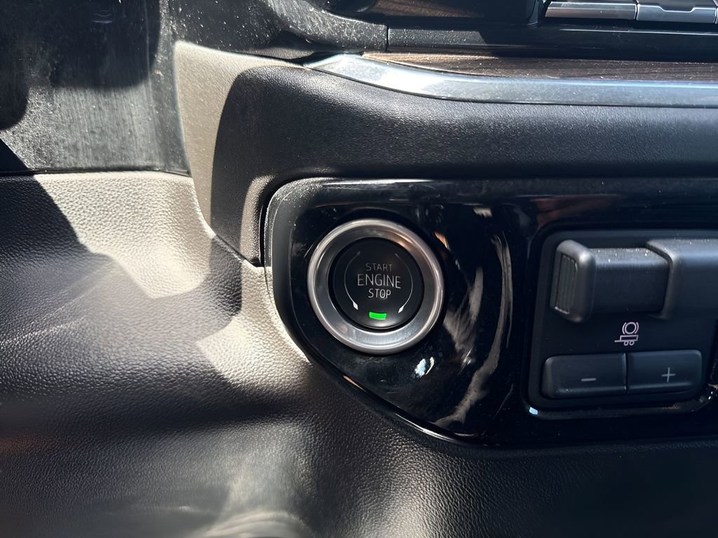 Used 2025 Chevrolet Silverado 1500 LT image 22