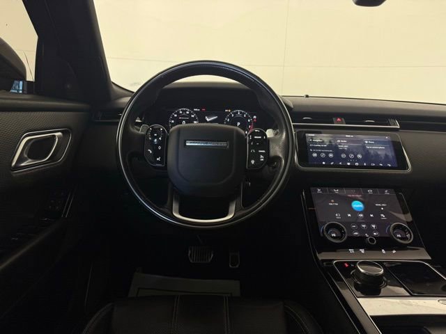 Certified 2019 Land Rover Range Rover Velar R-Dynamic SE image 17