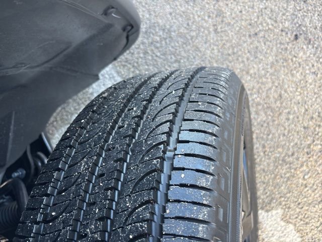 New 2026 Jeep Compass Latitude image 13