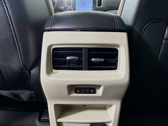 Used 2022 Ford Edge Titanium w/ Equipment Group 301A image 27