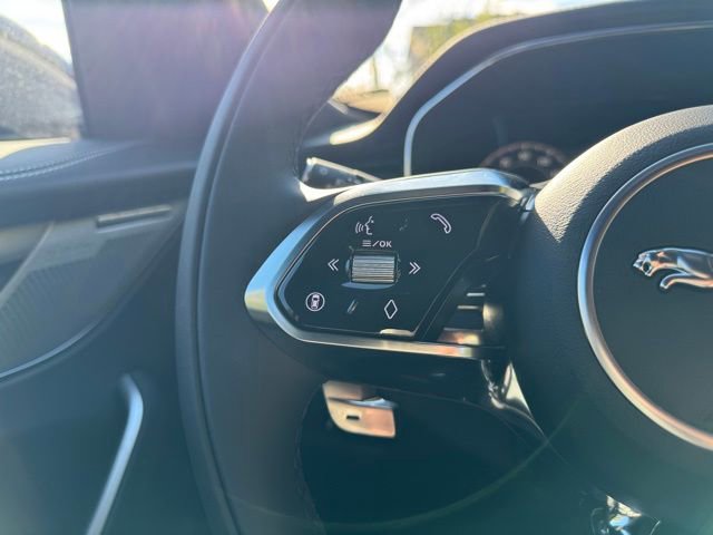 New 2026 Jaguar F-PACE R-Dynamic S AWD/4WD image 27