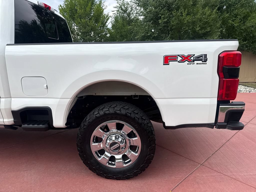 Certified 2024 Ford F350 Lariat w/ Lariat Ultimate Package AWD/4WD image 35