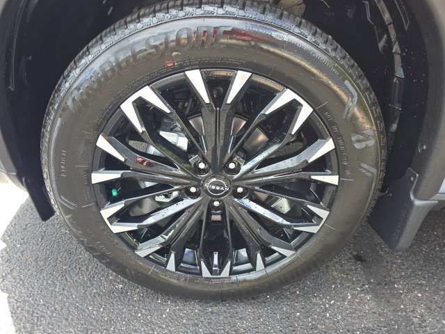 New 2027 Nissan Rogue Dark Armor AWD/4WD image 11