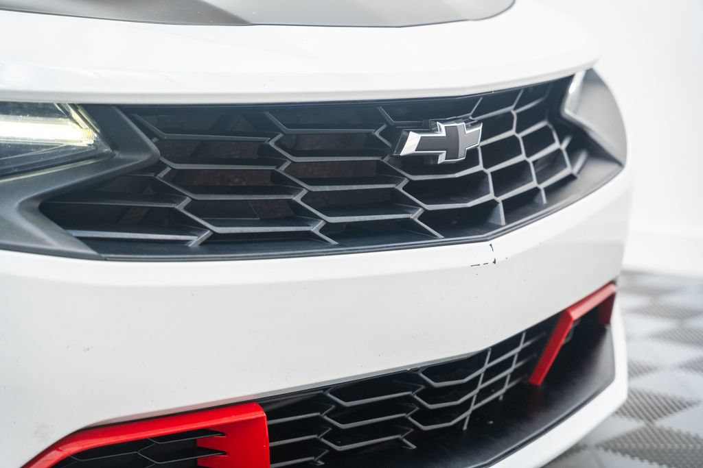 Used 2023 Chevrolet Camaro LT RWD image 11