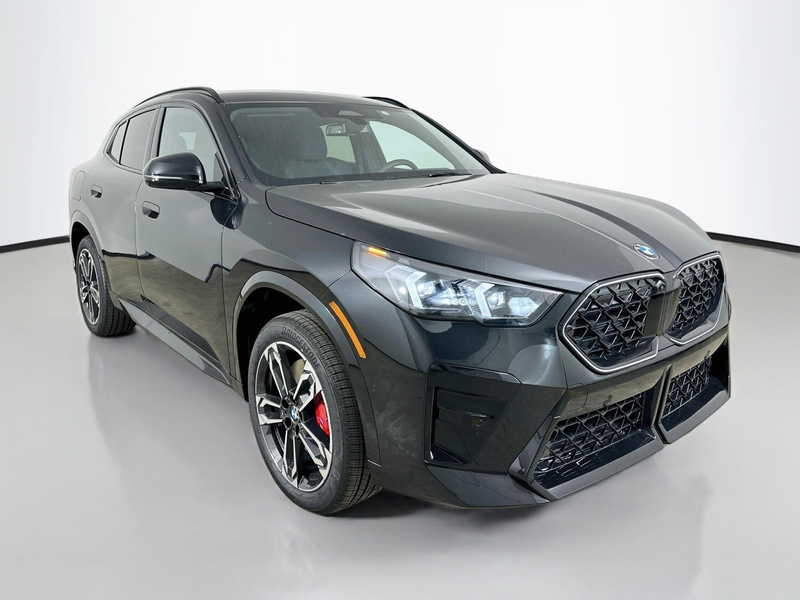 New 2027 BMW X2 xDrive28i AWD/4WD image 3
