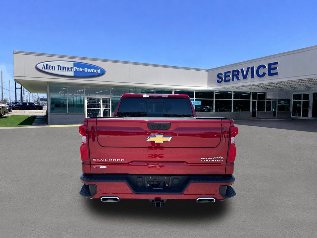 Used 2025 Chevrolet Silverado 1500 High Country w/ High Country Premium Package AWD/4WD image 7