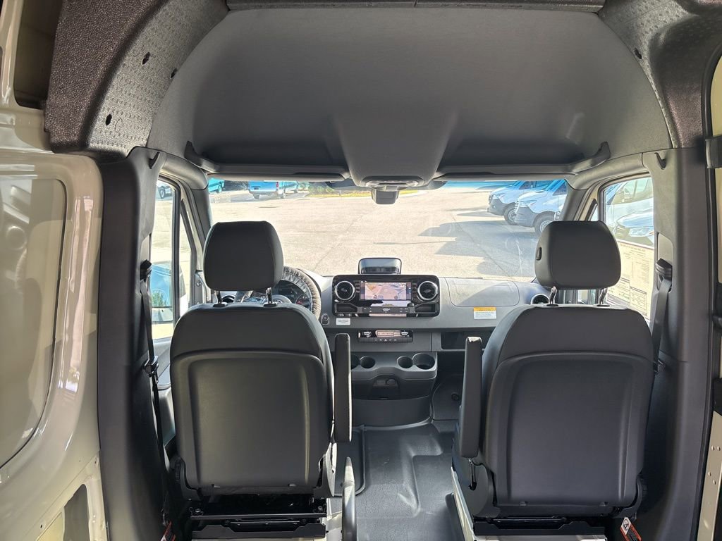 New 2026 Mercedes-Benz Sprinter 2500 image 13