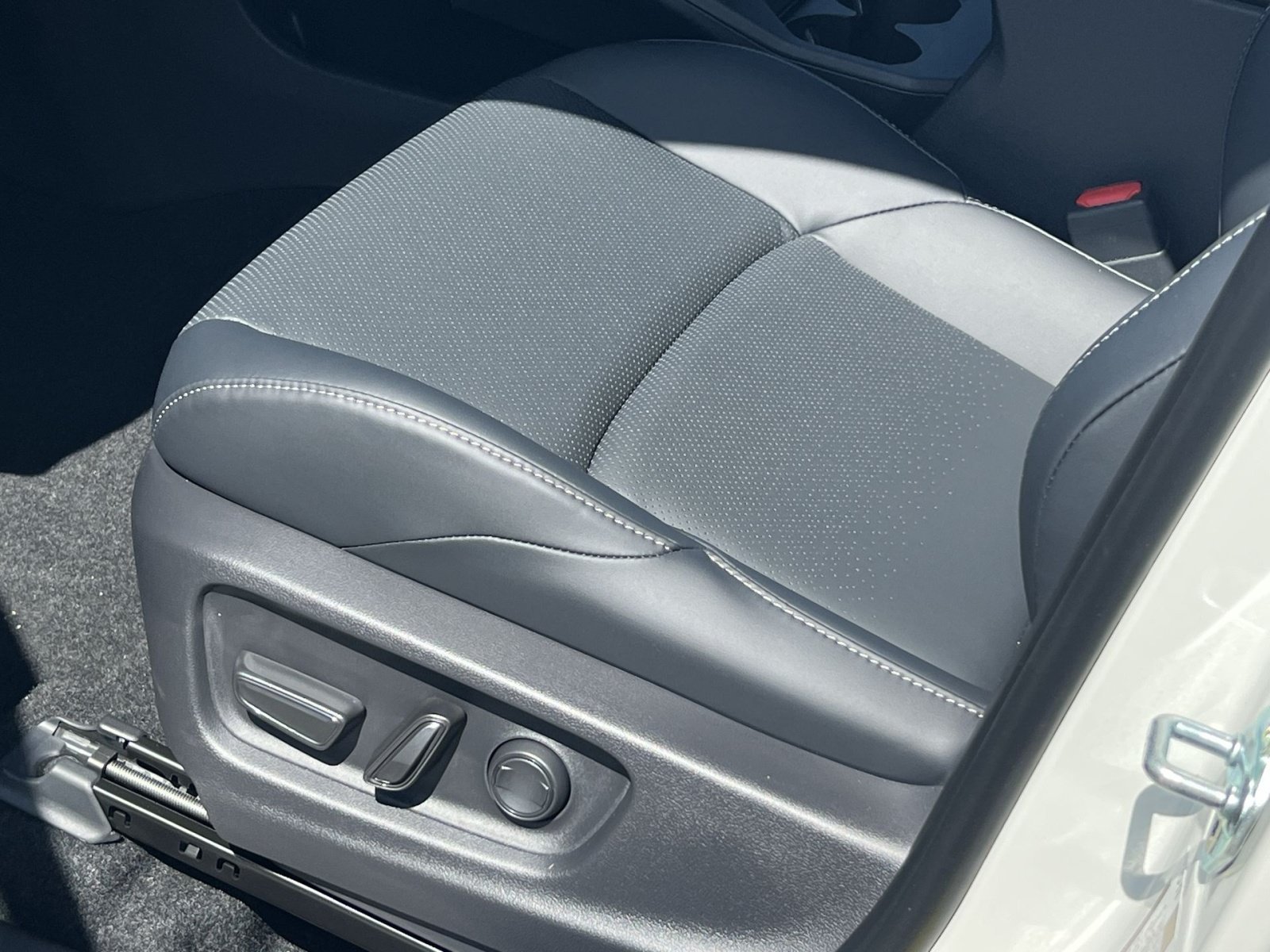 New 2026 Toyota bZ Woodland AWD/4WD image 8