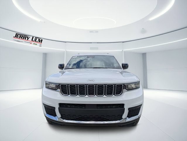 New 2026 Jeep Grand Cherokee L 2WD image 8
