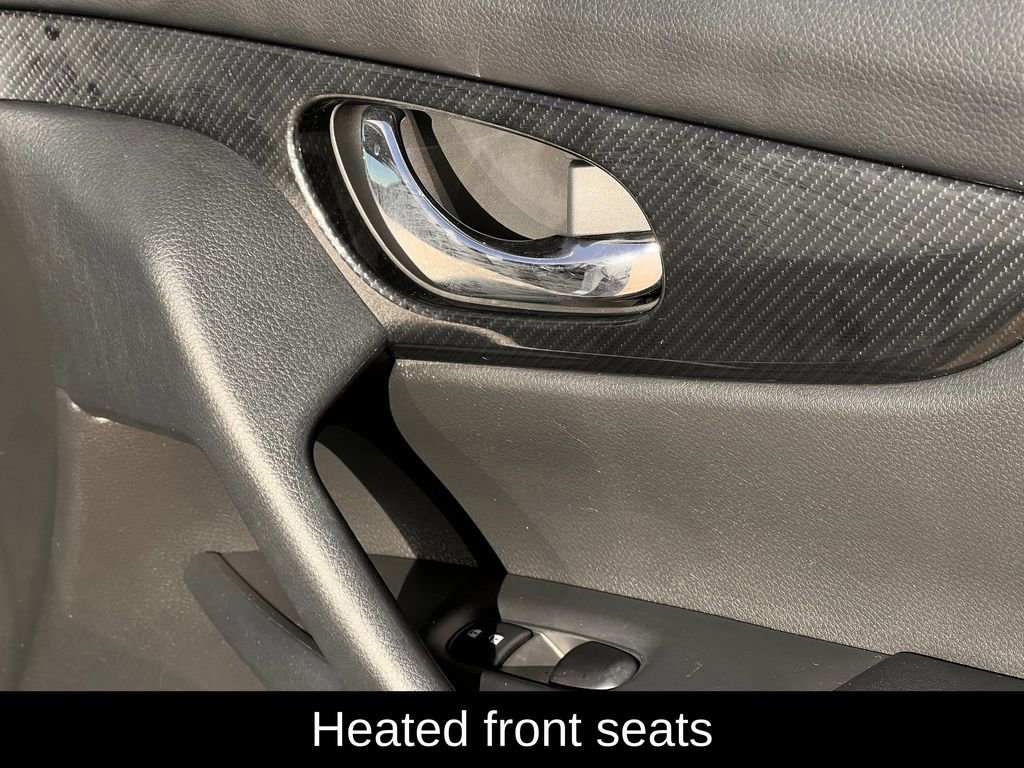 Used 2017 Nissan Rogue SL w/ SL Premium Package image 32