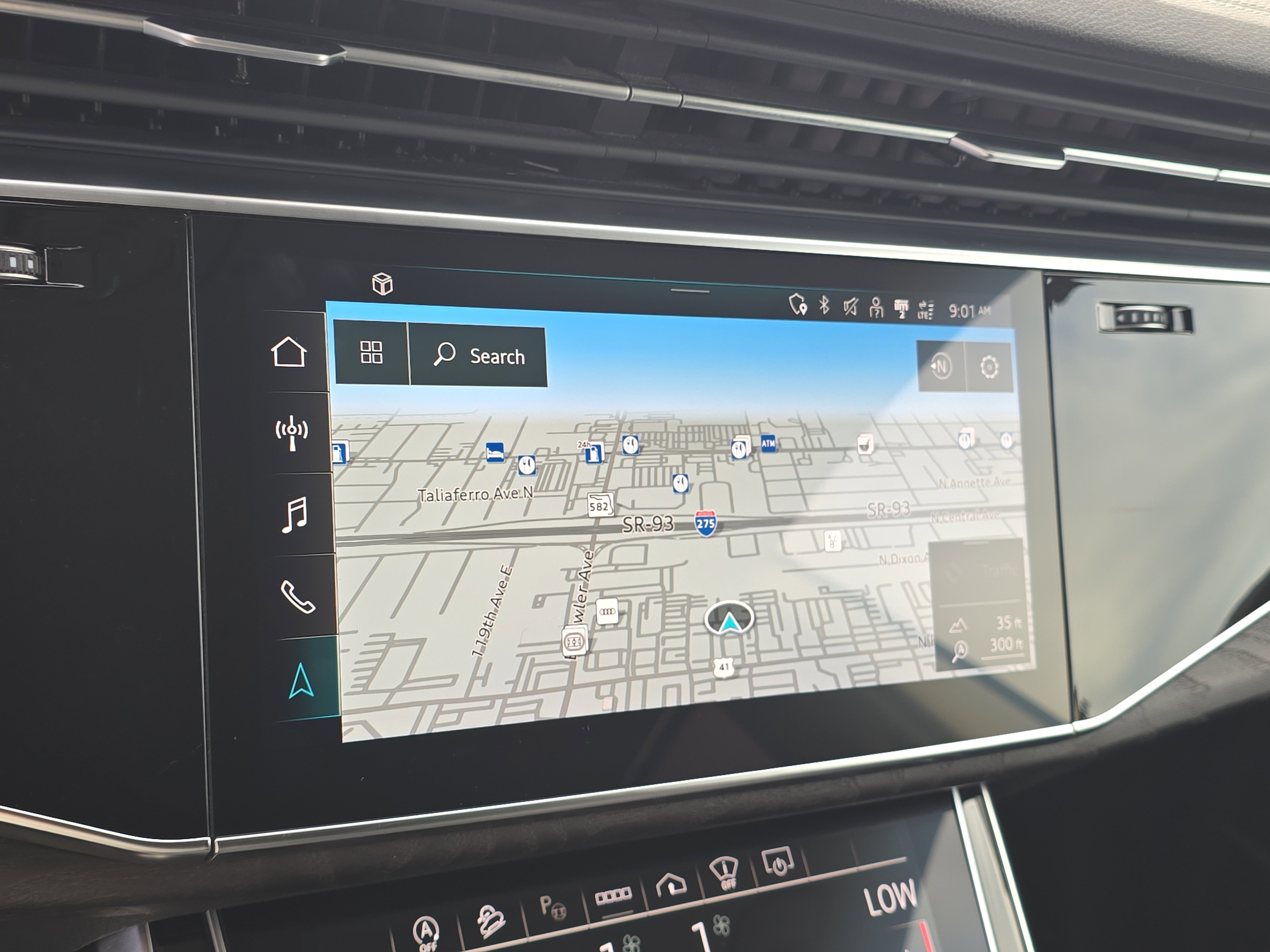 Used 2023 Audi Q8 Prestige image 23