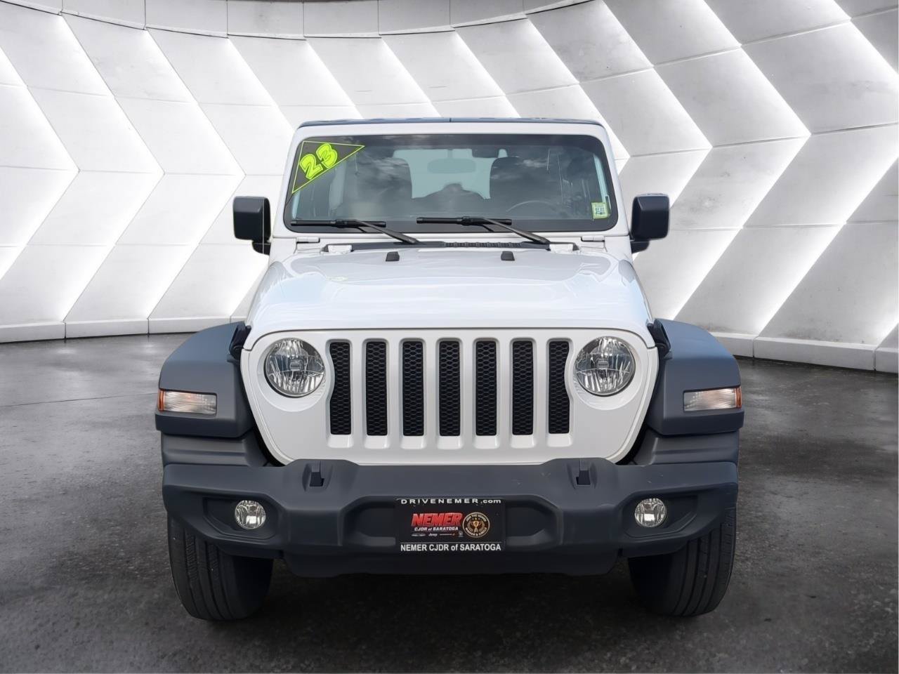 Used 2023 Jeep Wrangler Unlimited Sport AWD/4WD image 8