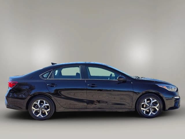 Used 2021 Kia Forte LXS FWD image 4