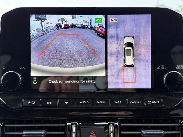 New 2025 Nissan Pathfinder SL FWD image 29