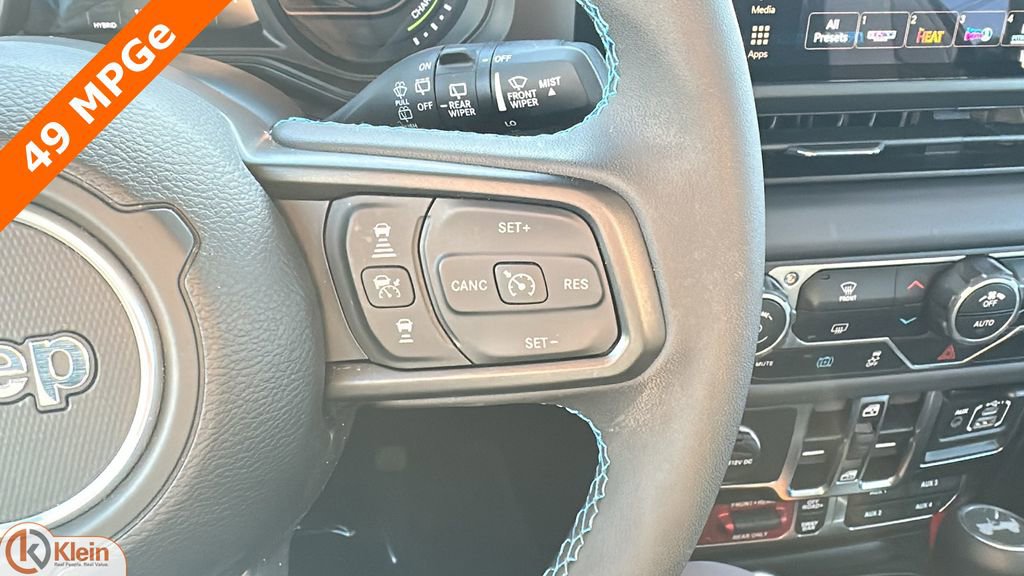 Used 2025 Jeep Wrangler Unlimited Rubicon 4xe image 19