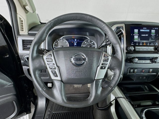 Used 2021 Nissan Titan SV w/ SV Convenience Package AWD/4WD image 9
