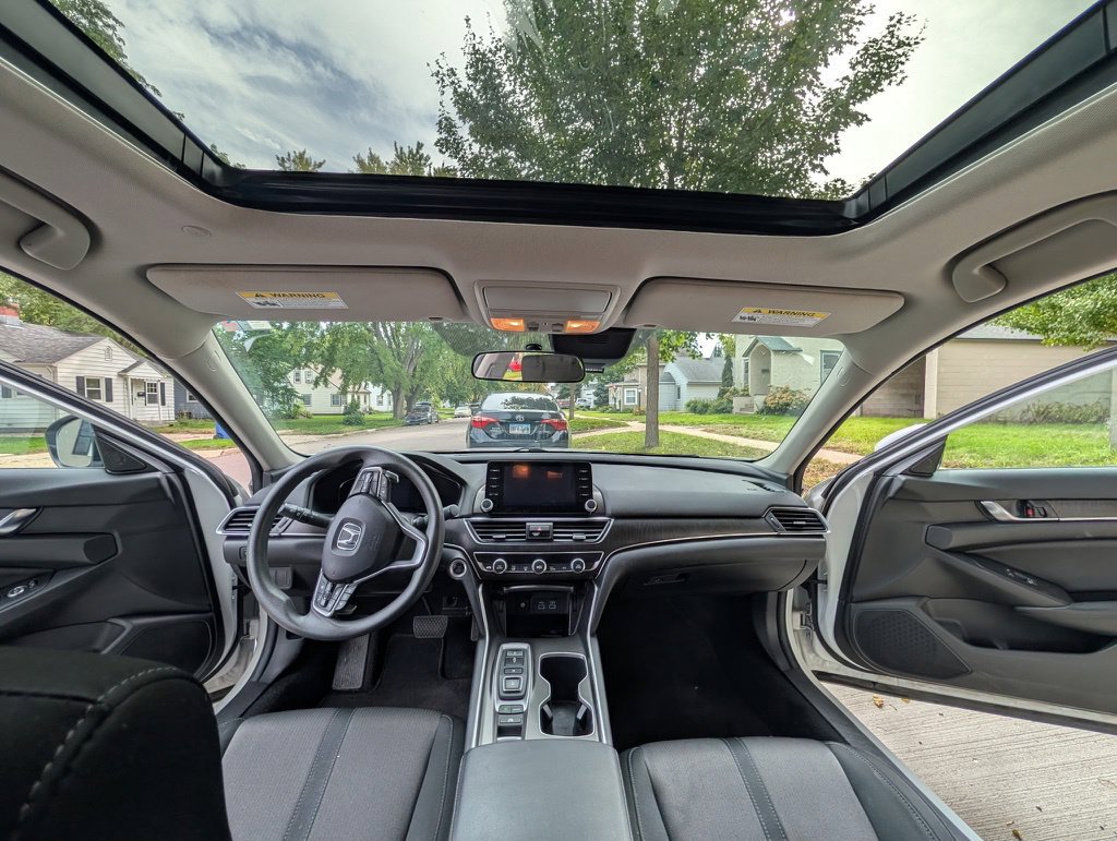 Used 2021 Honda Accord EX image 12