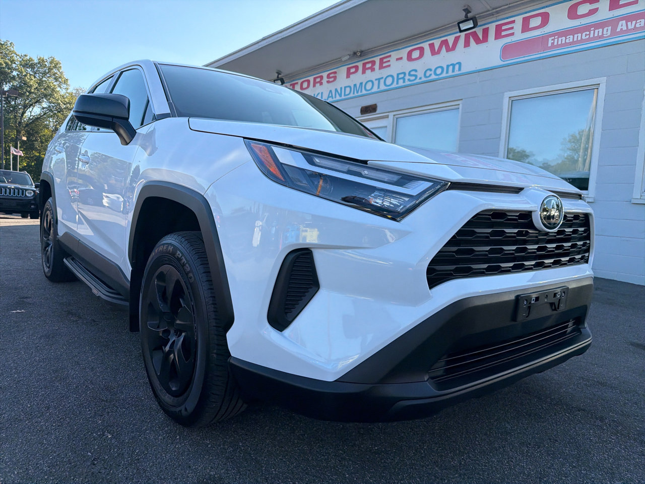 Used 2024 Toyota RAV4 LE image 3