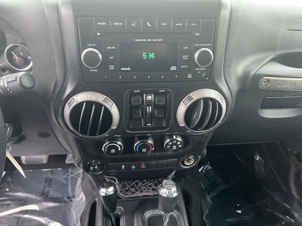 Used 2016 Jeep Wrangler Unlimited Sport w/ Power Convenience Group AWD/4WD image 24