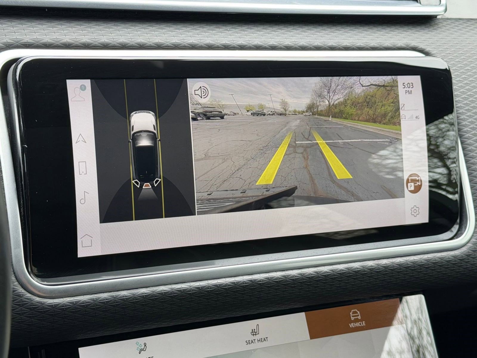 Used 2022 Land Rover Range Rover Velar R-Dynamic S image 30