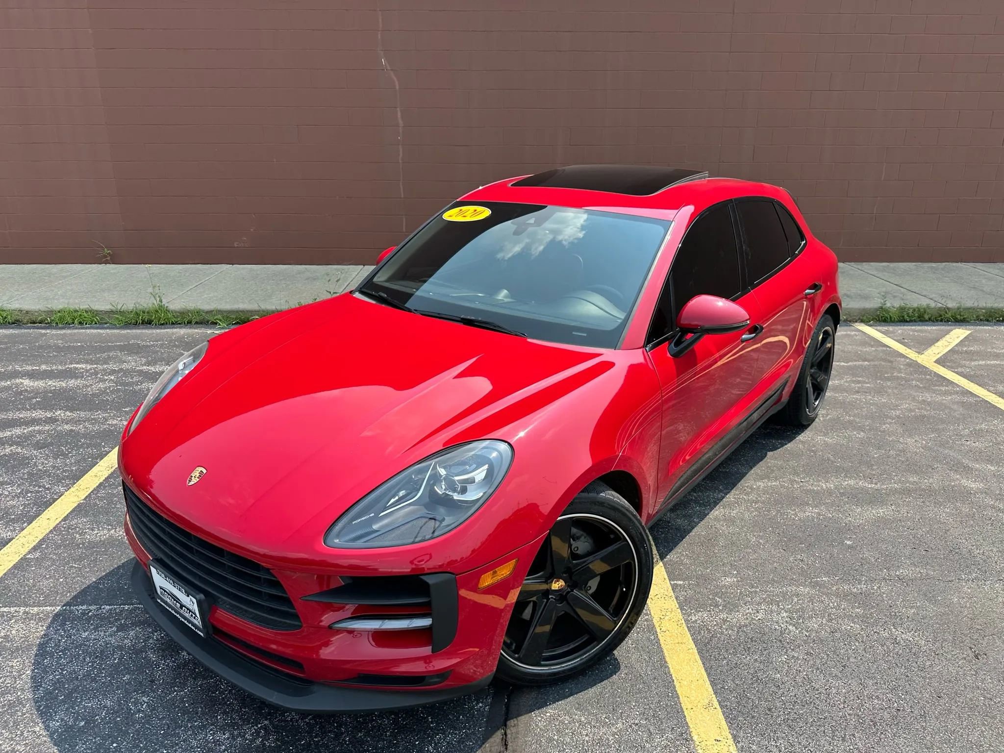 Used 2020 Porsche Macan S image 2