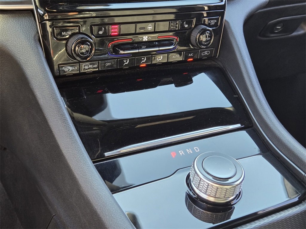 Used 2024 Jeep Grand Cherokee L Laredo image 27