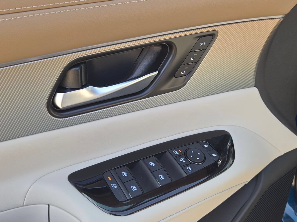New 2026 Nissan Murano Platinum w/ Cargo Package AWD/4WD image 22