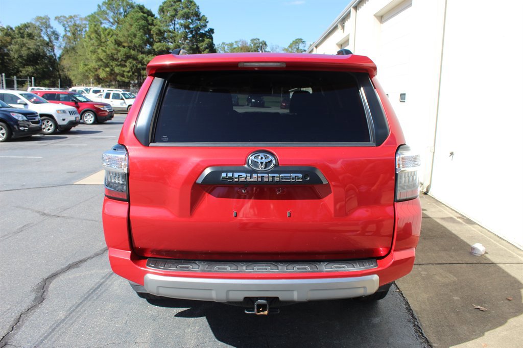 Used 2020 Toyota 4Runner TRD Off-Road w/ Phone Cable & Charge Package image 14