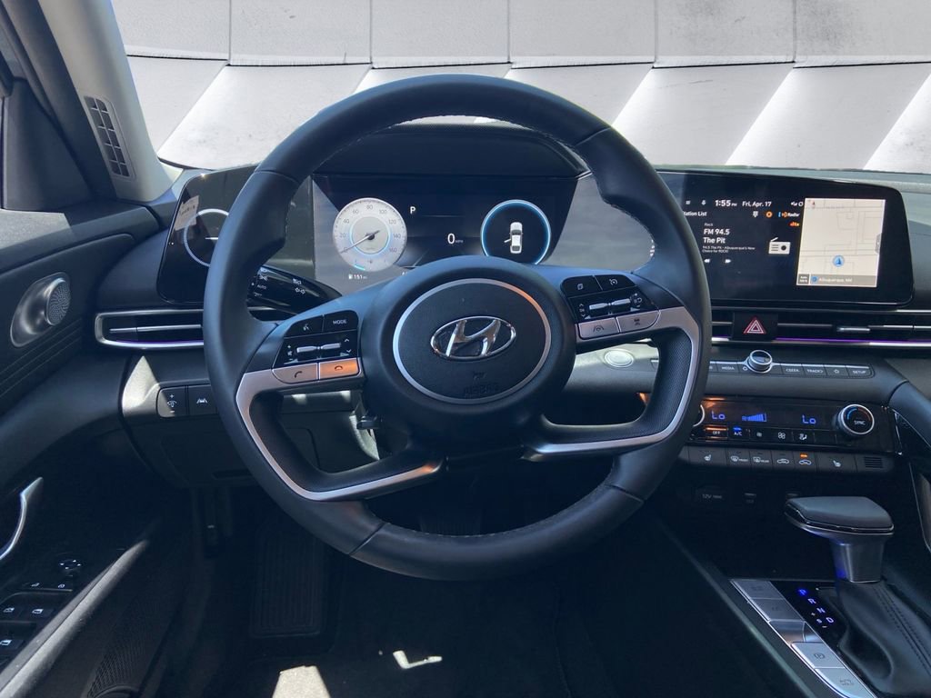 Used 2023 Hyundai Elantra Limited FWD image 8