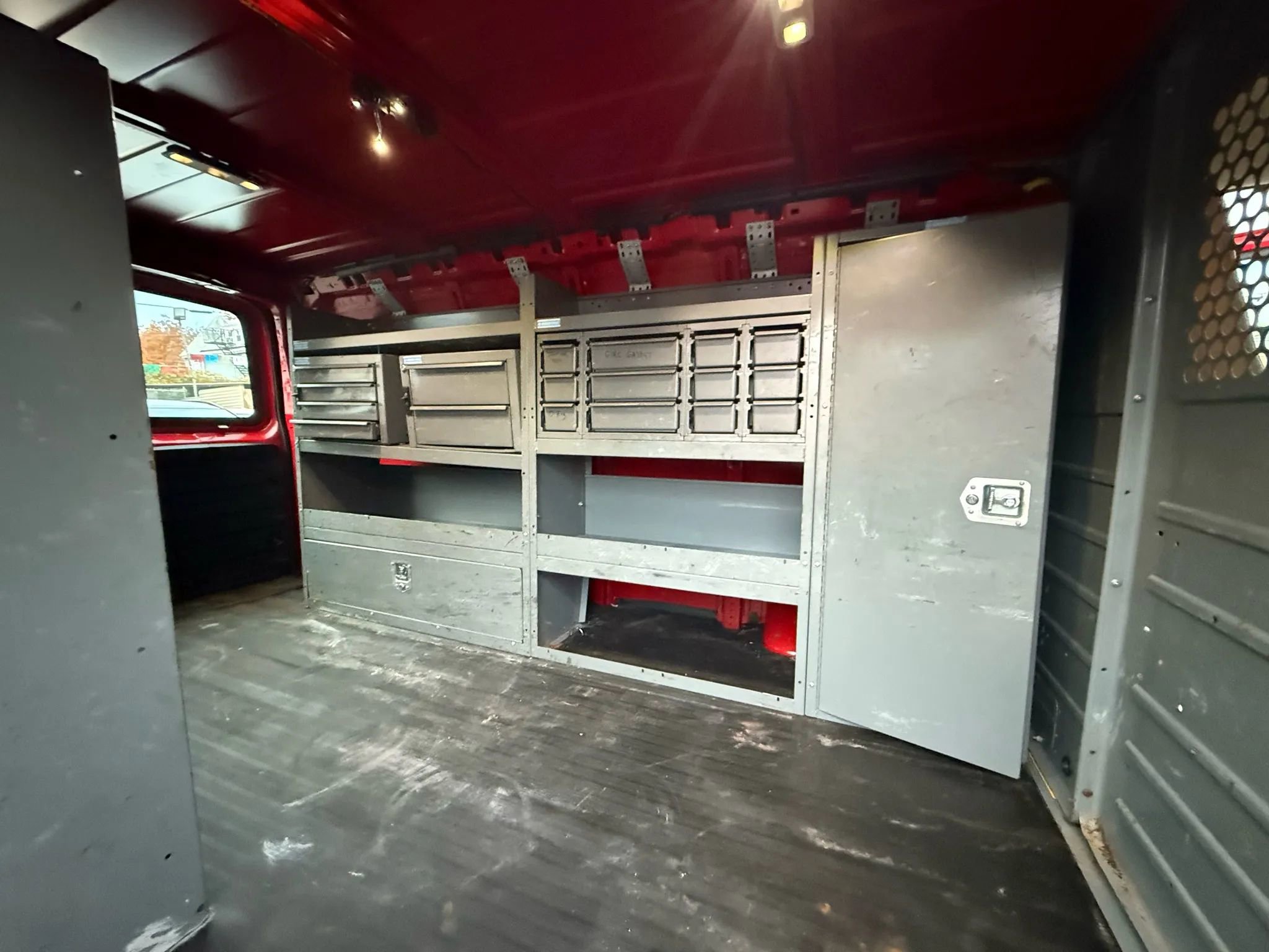 Used 2019 GMC Savana 2500 image 11