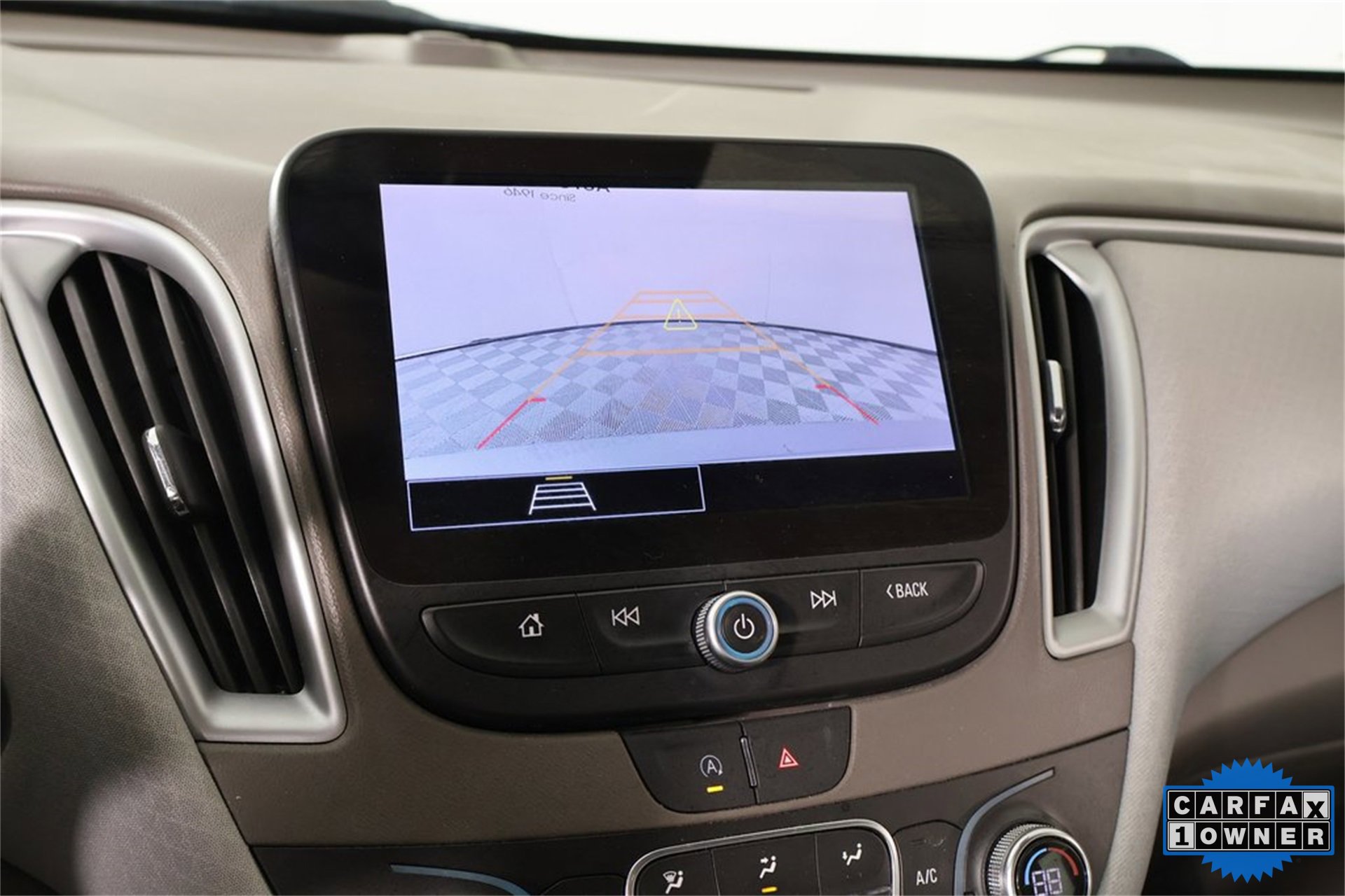 Used 2024 Chevrolet Malibu LT image 6