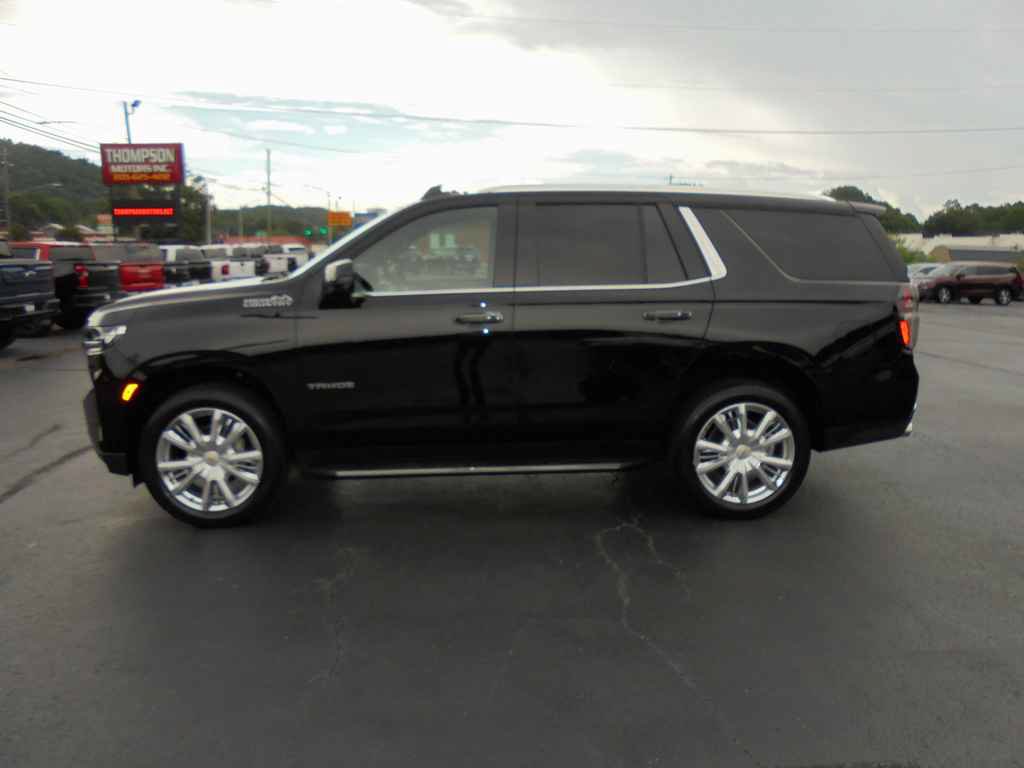 Used 2021 Chevrolet Tahoe High Country AWD/4WD image 1